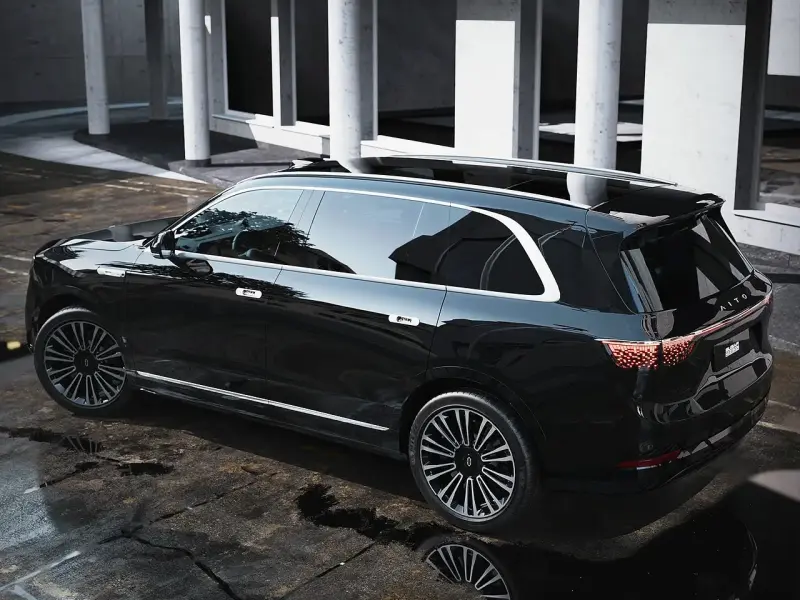 Wansen WSFILM TPU PPF applied on luxury SUV in extreme climate conditions - premium automotive paint protection film